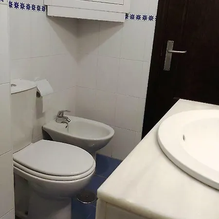Appartement En Pleno Centro. Acogedor, Garaje, Ascensor, A/a.
