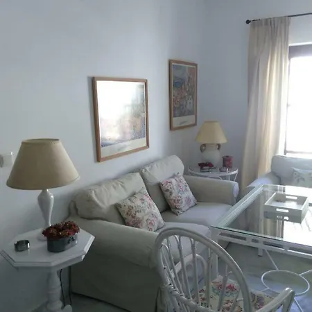 Apartment En Pleno Centro. Acogedor, Garaje, Ascensor, A/a.